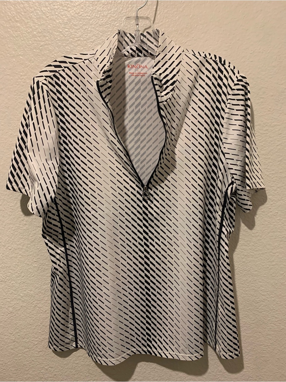 Kinona Black and White Short-Sleeve Zip Polo Top
